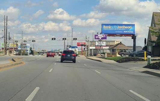 Location photo for E 82nd St near 82nd St & Bash St, Castleton (Indianapolis)