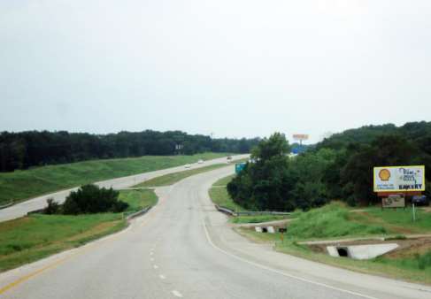 SH 71, N/S 1.2MI E/O SH159/SH71 EXIT EF Media