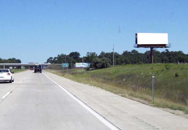 Location photo for US-131 .8 mi S/O M-89 Exit (Plainwell) ES F/S