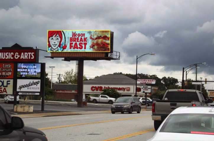 Location photo for N Main St near Belvedere Plaza (Anderson)