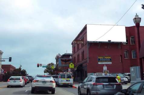 Location photo for Broadway near Transamerica Pyramid, North Beach (SF)