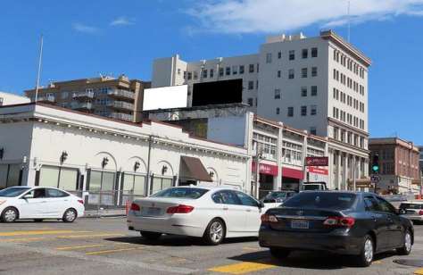 Location photo for US-101 near Haas-Lilienthal House, Polk Gulch (SF)