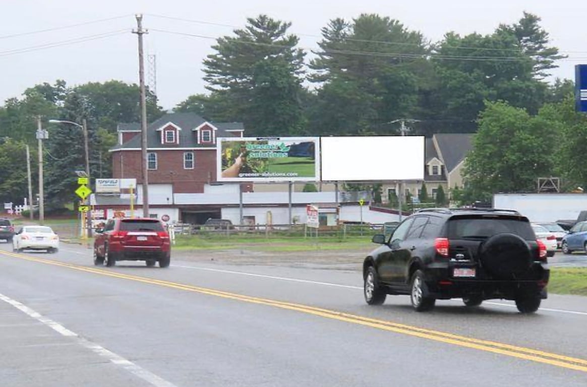 Location photo for Boston St (Topsfield)