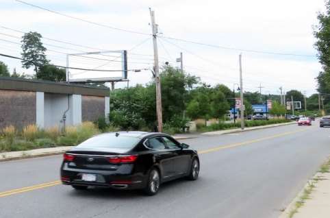 Location photo for River St near Independent Cleaners (Fitchburg)