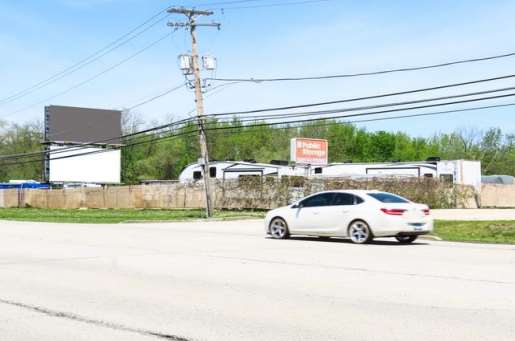 Location photo for Roosevelt Rd near Lorlyn Plaza (Winfield)