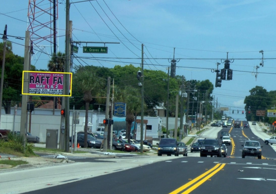 SW/C US 17-92 & W CENTRAL AVENUE-N/B Media