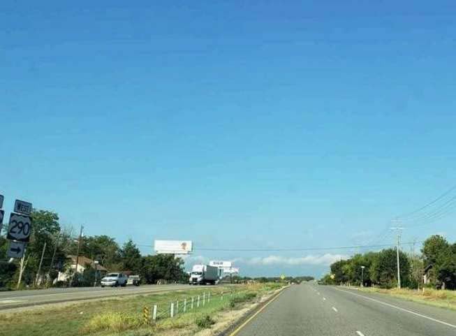 US 290/ 1.6 mi E/O SH 21/ Paige Media