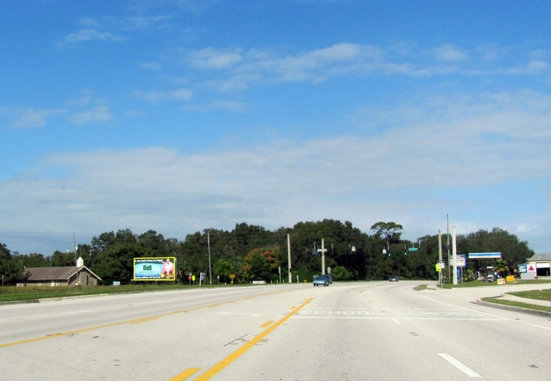 W/S SR 15-A & BERESFORD BLVD-N/B Media