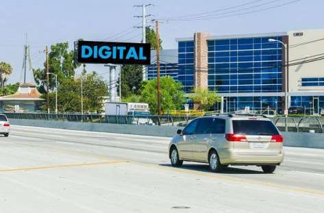 Location photo for Freeway Dr (Santa Fe Springs)