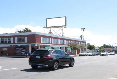 Location photo for Cass St near College of English Language Pacific Beach, Pacific Beach (San Diego)