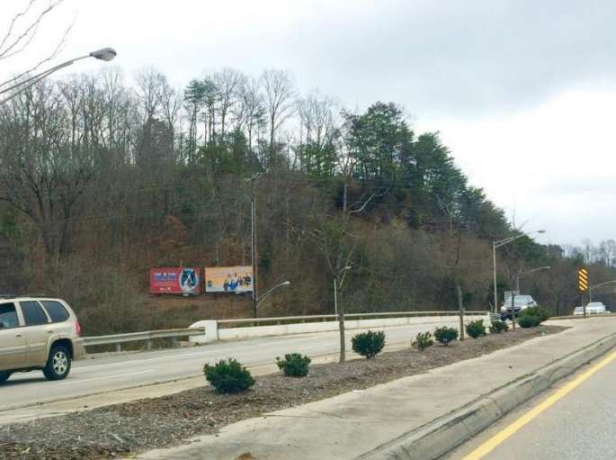 BROADWAY @ TAZEWELL PIKE ES FN RGT Media