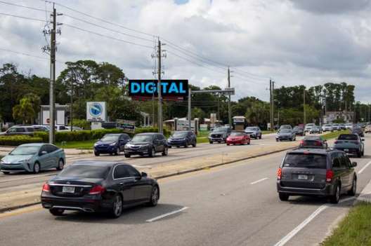 Location photo for Minton Rd near Palm Crossing, Shoppes At Minton (West Melbourne)