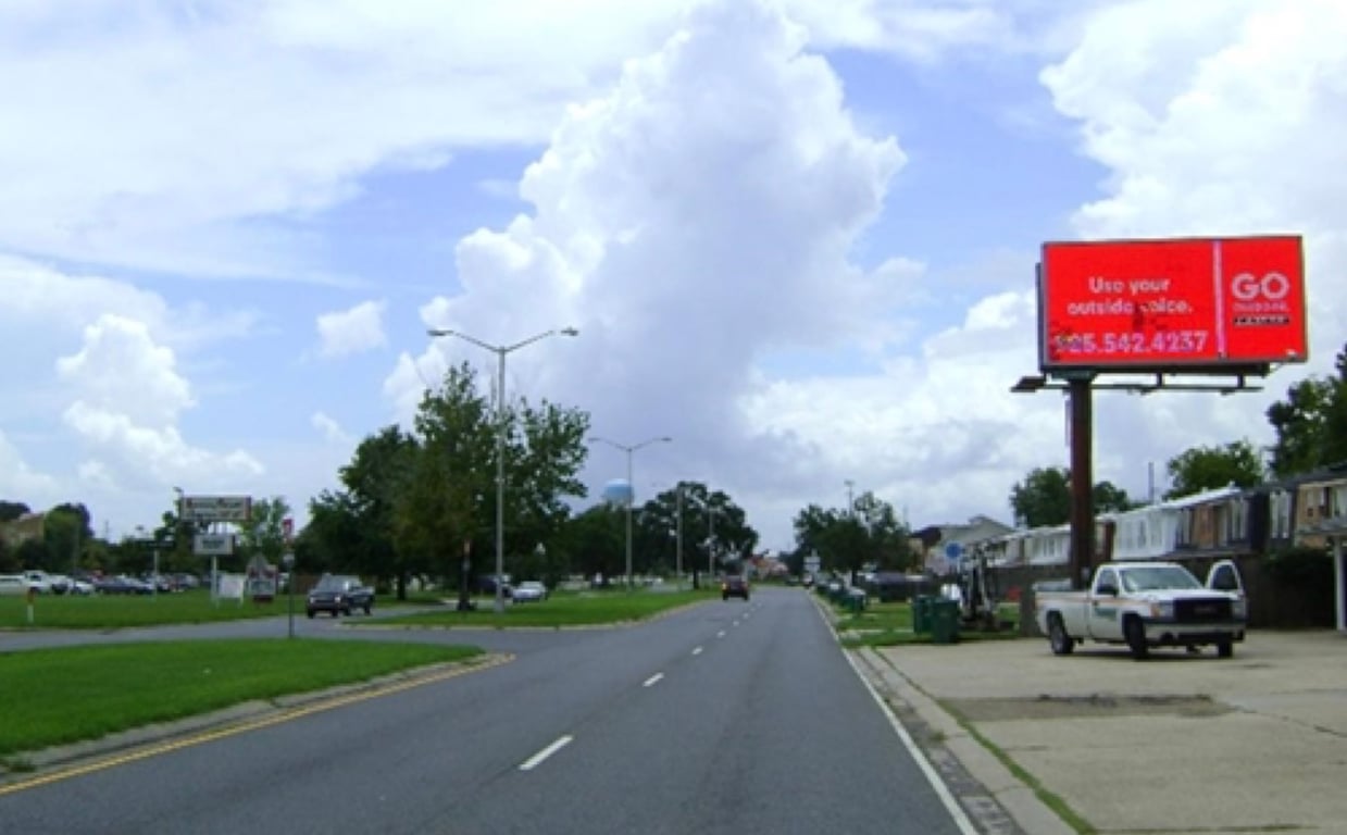 Location photo for Belle Terre Blvd near Belle Terre Plaza (Laplace)