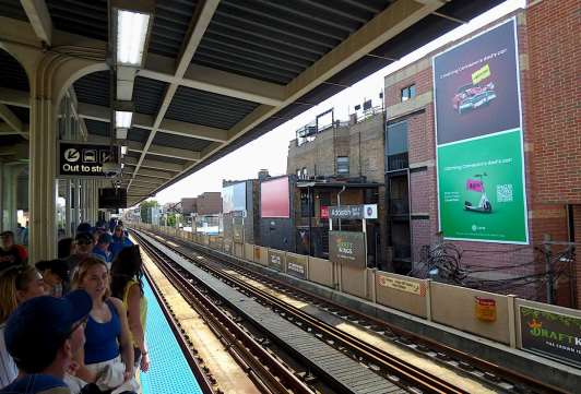 Location photo for W Addison St near Addison, Lake View East (Chicago)