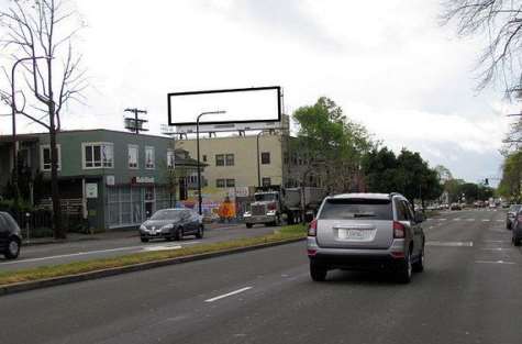 Location photo for University Ave near Ohlone Greenway Playground, Central Berkeley (Berkeley)