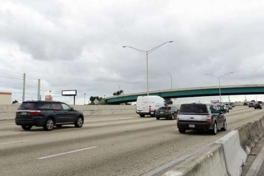 Location photo for W 20th Ave near Westland Promenade (Hialeah)