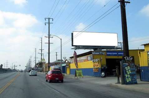 Location photo for Alameda St near Firestone / Alameda, South Los Angeles (Los Angeles)