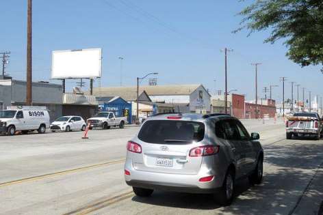 Location photo for E Washington Blvd near Washington/Oak (Commerce)