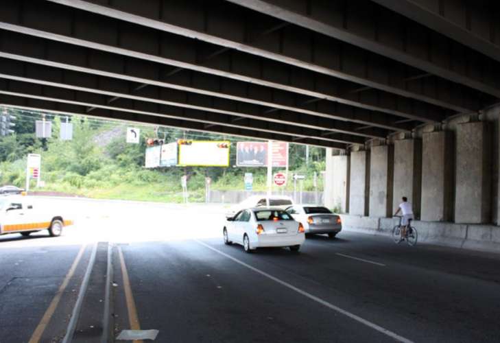 BROADWAY, 100' N/O I-890, E/S, F/S Media