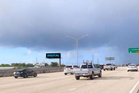 Location photo for SW 17th Ave near LOWSON BLVD at CONGRESS AVE (Delray Beach)