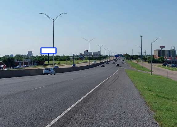 CENTRAL FRWY S/O MAURINE STREET ES Media