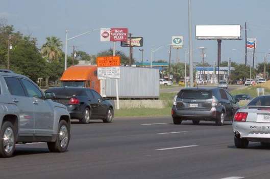 Location photo for I-35 Frontage Rd near I-35 S Access Rd. & N. New Braunfels, Government Hill (San Antonio)