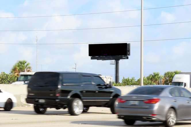 Location photo for S Dixie Hwy near LOWSON BLVD at CONGRESS AVE (West Palm Beach)