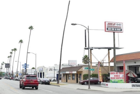 Location photo for E Colorado Blvd near Sierra Madre Villa (Pasadena)