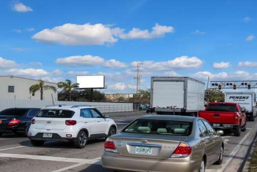 Location photo for E Landstreet Rd near S Orange Avenue and E Landstreet Road (Orlando)