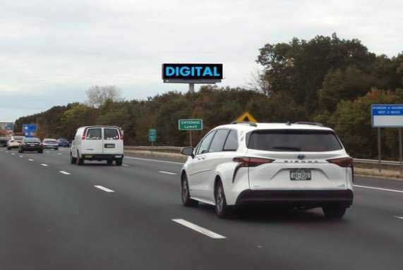 Location photo for Phoenix Ave near Hannafords Plaza, South Lowell (Lowell)