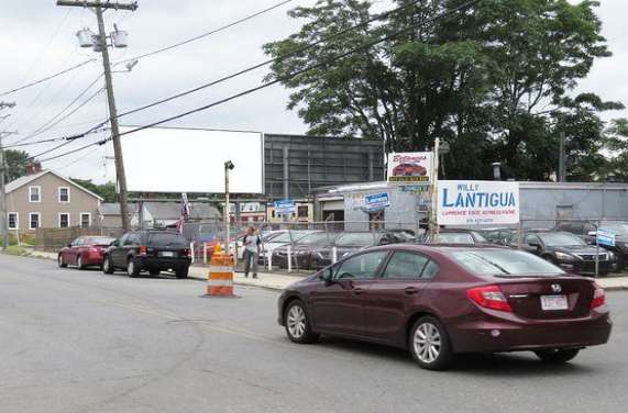 Location photo for Water St near Metalera (Lawrence)