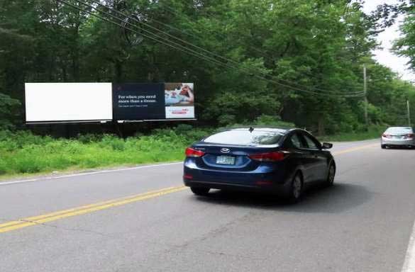 Location photo for Rockingham Rd near Windham Town Forest Parking (Windham)