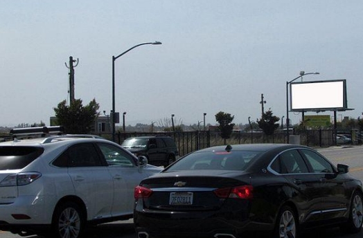 Location photo for Doolittle Dr near Hegenberger Rd & Doolittle Dr (Oakland)