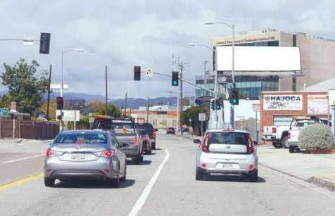 Location photo for Centinela ES 650ft N/O Carmelina (NO EXT) F/S - 1