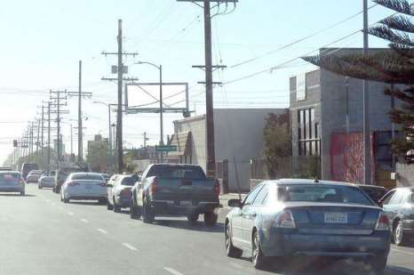 Location photo for Glenoaks Blvd near Glenoaks / Sheldon, Sun Valley (Los Angeles)