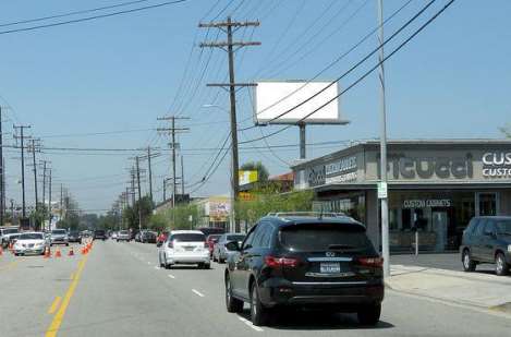 Location photo for Oxnard NS 400ft E/O Kester F/E - 1