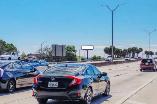 Location photo for N Nebraska Ave near Nebraska Ave @ Fowler Ave MetroRapid (Tampa)