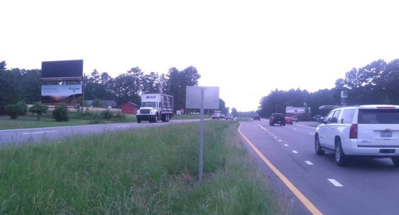 Location photo for Jefferson Davis Hwy (Sanford)