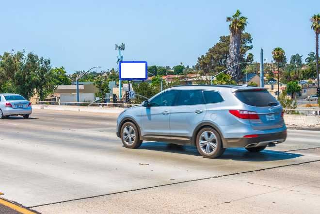 I-5 Fwy. N/O Via De San Ysidro E/S F/SE Media