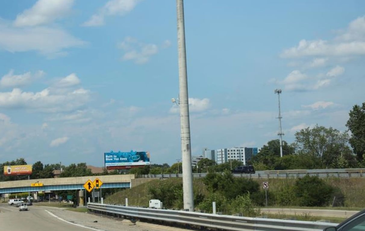 Location photo for Kalamazoo St near Clippert St Trailhead - Lansing River Trail (Lansing)