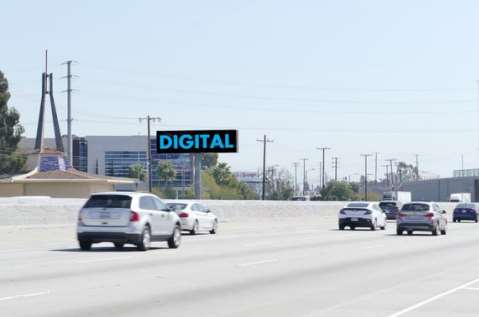 Location photo for Freeway Dr (Santa Fe Springs)