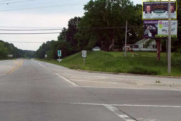 W/S HWY 51 @ JCT OLD HWY 51 Media