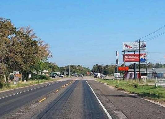 SH 146/ 209' S/O SH 105/ Moss Hill-Bottom Face