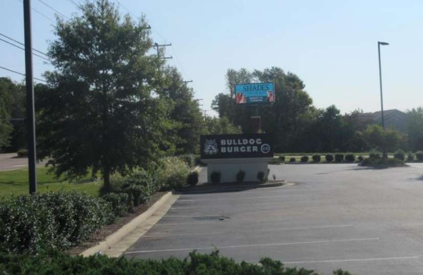 LAKE HARBOUR E/O OLD CANTON RD S/S F/W Media