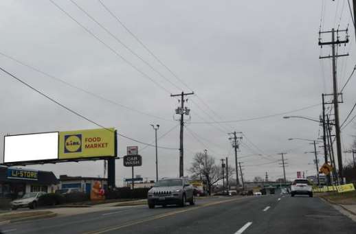 Location photo for Livingston Rd near Oxon Hill Plaza (Oxon Hill)