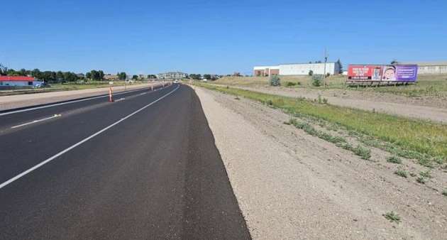 Location photo for Pierce Ave near Taft and Clubhouse - Bus Stop Sign (Cheyenne)