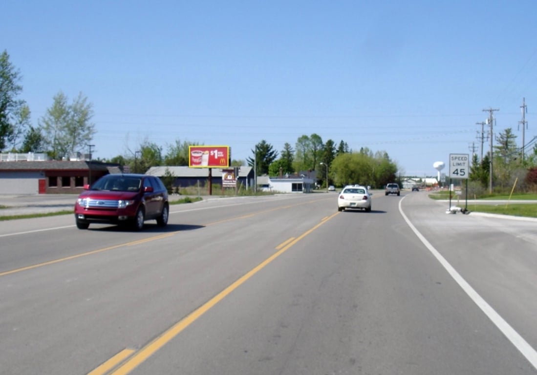 US 23 .5 MI N/O FRENCH RD W/S F/S Media