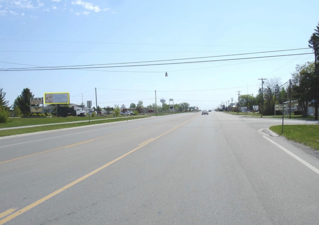 M-32 W 500' E/O WALTER RD N/S F/W Media