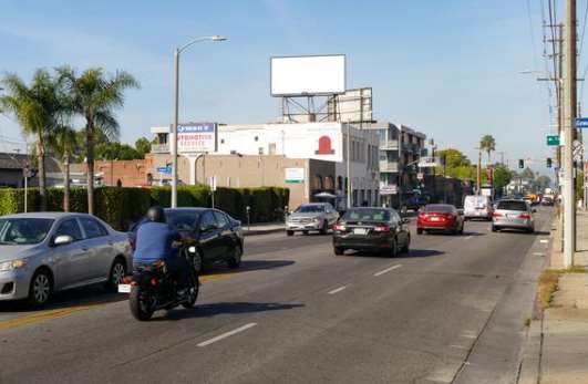 Location photo for Melrose Ave near Melrose / Larchmont, Larchmont (Los Angeles)