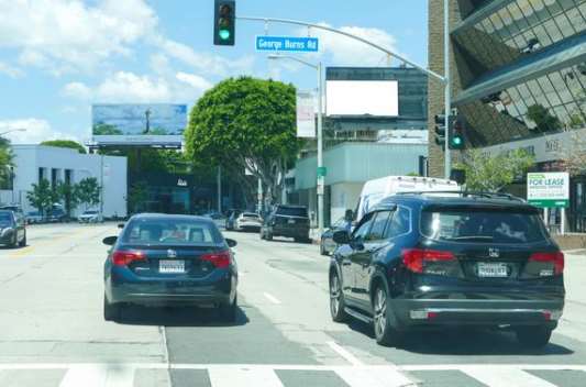 Location photo for Beverly Blvd near Cedars-Sinai North Tower, Central LA (West Hollywood)